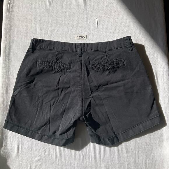Old Navy Women’s Casual Khaki Shorts size 2, Solid Black - Picture 10 of 11